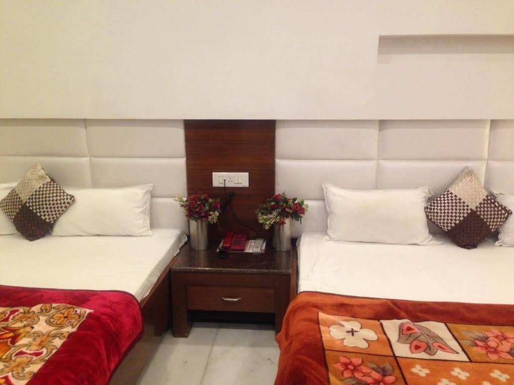 Hotel Namaskar Amritsar Exterior photo